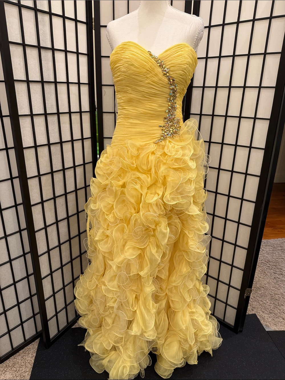Strapless Yellow Ruffle Evening Gown tie back
High low! Show stopper!